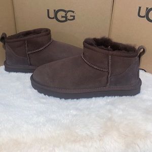 UGG CLASSIC ULTRA MINI